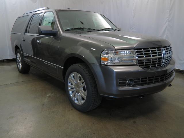 2013 Lincoln Navigator L 2WD 15