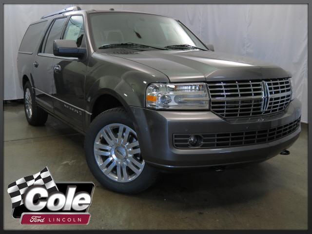 2013 Lincoln Navigator L 2WD 15