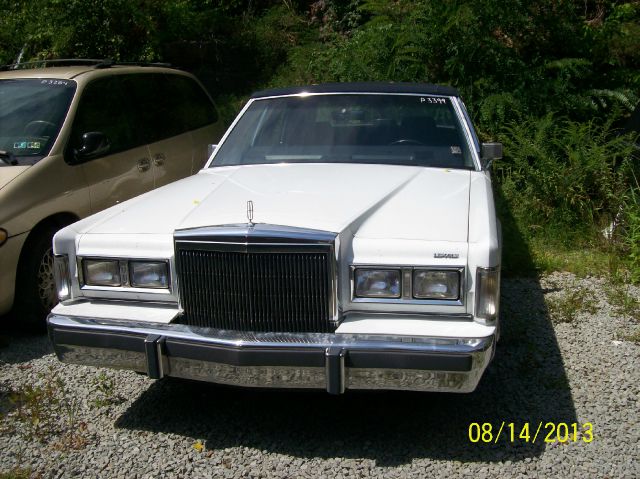 1988 Lincoln Town Car DOWN 4.9 WAC