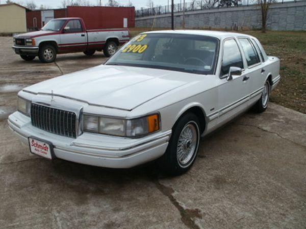 1993 Lincoln Town Car Unknown