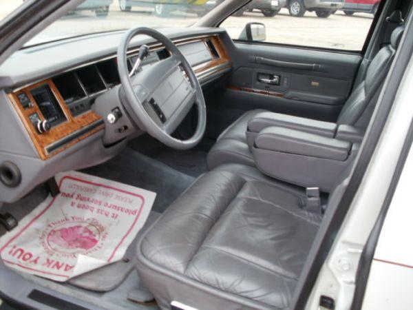 1993 Lincoln Town Car Unknown