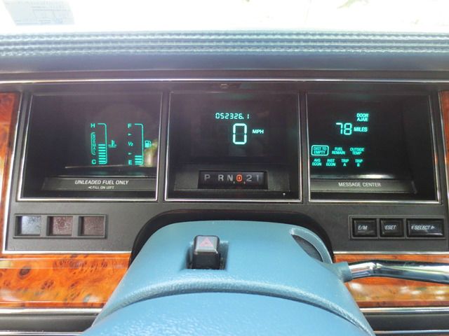 1993 Lincoln Town Car DOWN 4.9 WAC