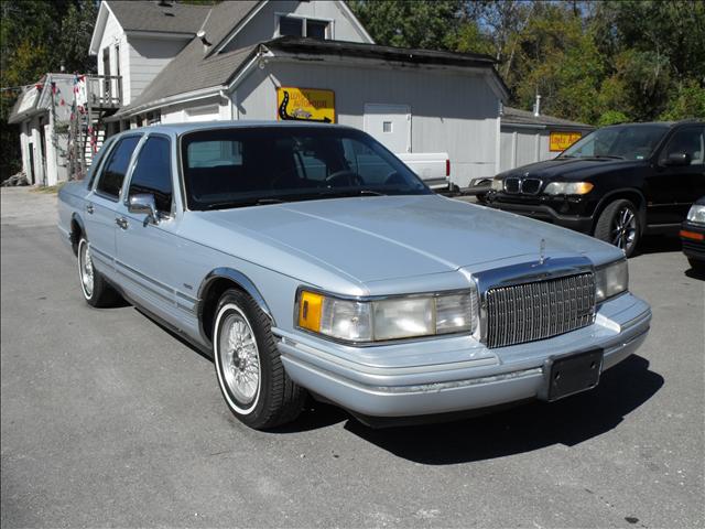 1993 Lincoln Town Car Xtreme