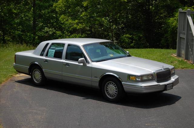 1996 Lincoln Town Car ZR-2 Extended Cab