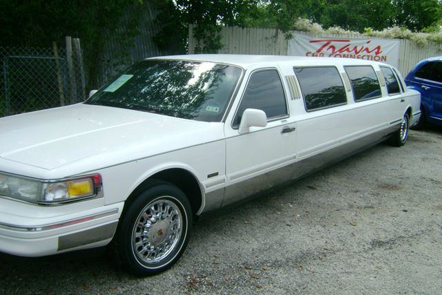 1997 Lincoln Town Car DOWN 4.9 WAC