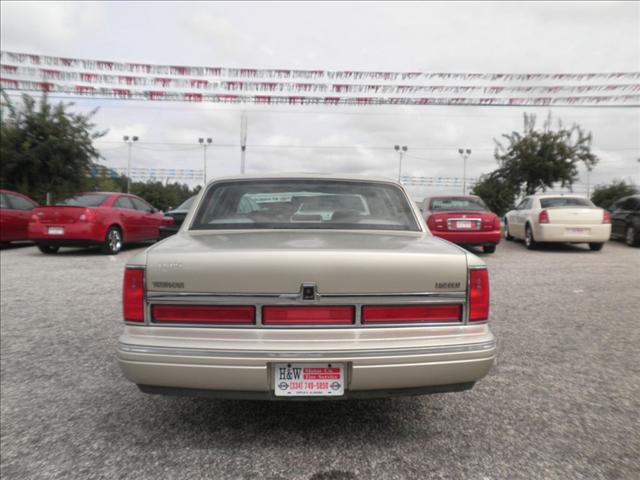 1997 Lincoln Town Car Unknown