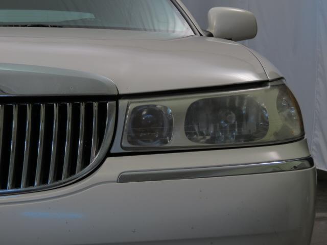 1998 Lincoln Town Car 4dr Sdn SL Auto