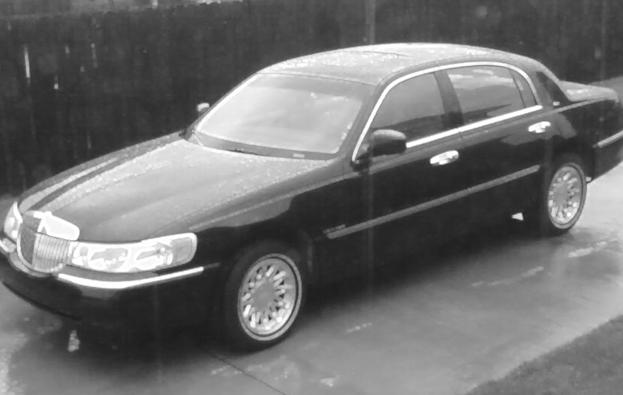 1998 Lincoln Town Car ZR-2 Extended Cab