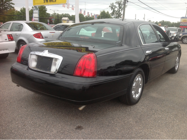 1998 Lincoln Town Car DOWN 4.9 WAC