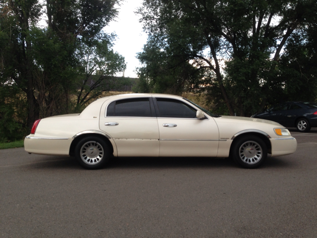 1998 Lincoln Town Car ZR-2 Extended Cab