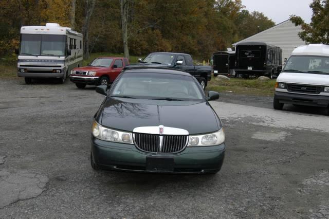 1998 Lincoln Town Car DOWN 4.9 WAC