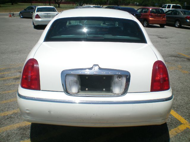 1998 Lincoln Town Car DOWN 4.9 WAC