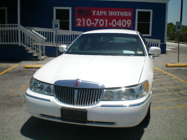 1998 Lincoln Town Car DOWN 4.9 WAC