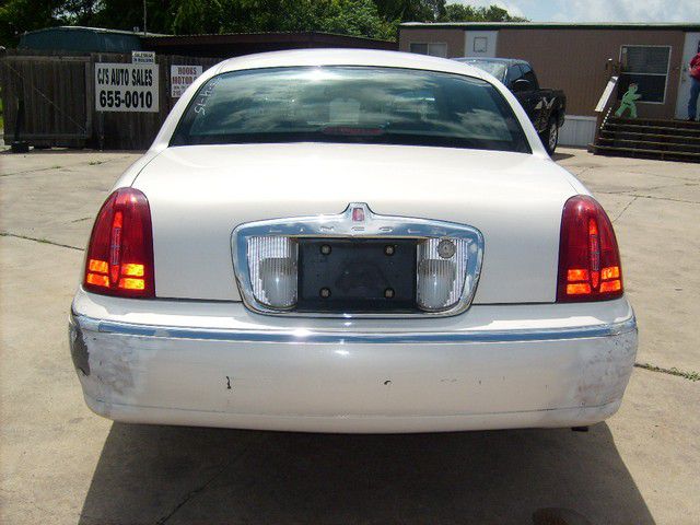 1998 Lincoln Town Car DOWN 4.9 WAC