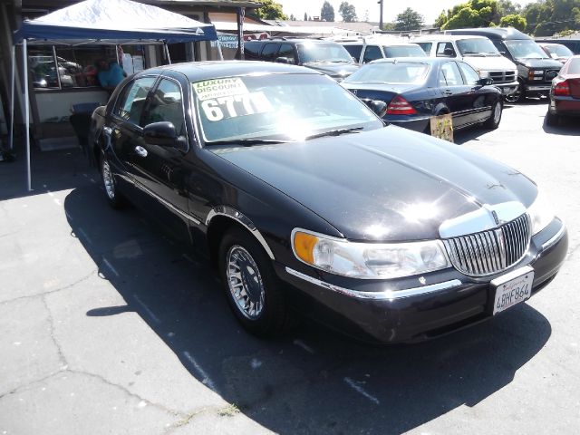 1999 Lincoln Town Car ZR-2 Extended Cab