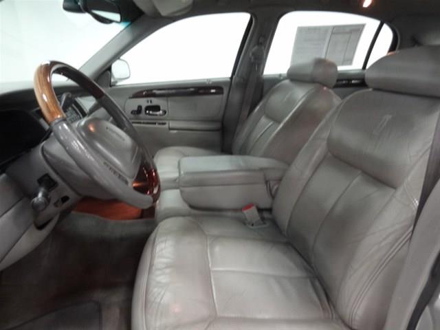 2000 Lincoln Town Car ZR-2 Extended Cab