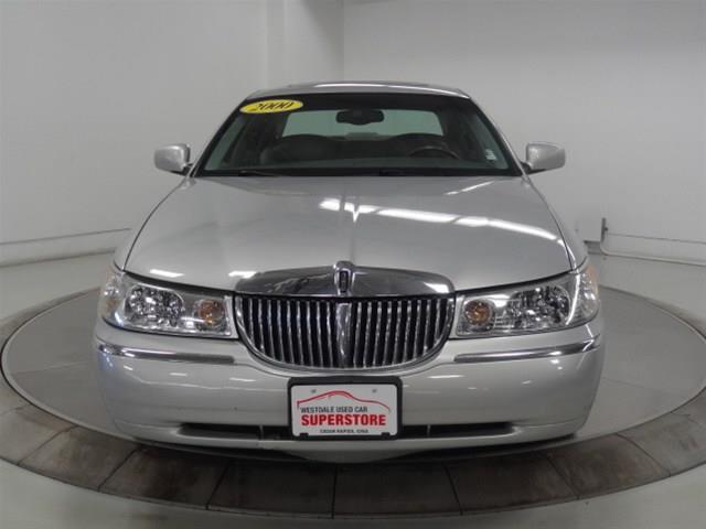 2000 Lincoln Town Car ZR-2 Extended Cab