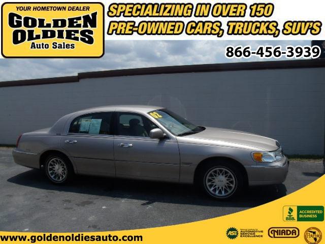 2002 Lincoln Town Car SLT1 AWD