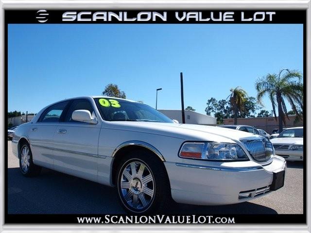 2003 Lincoln Town Car ZR-2 Extended Cab