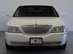 2003 Lincoln Town Car DOWN 4.9 WAC