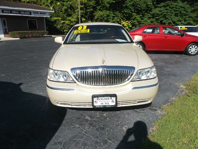 2003 Lincoln Town Car ZR-2 Extended Cab