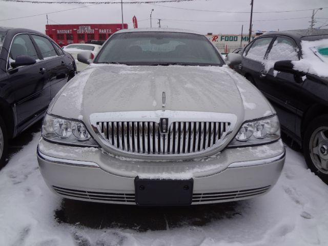 2005 Lincoln Town Car DOWN 4.9 WAC