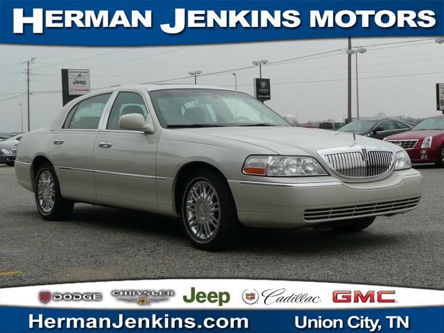 2006 Lincoln Town Car 2002 Tii