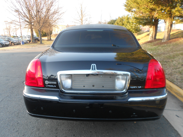 2007 Lincoln Town Car DOWN 4.9 WAC