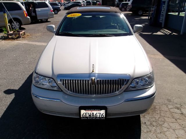 2007 Lincoln Town Car DOWN 4.9 WAC