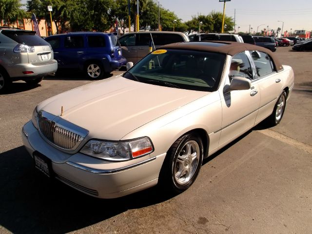 2007 Lincoln Town Car DOWN 4.9 WAC