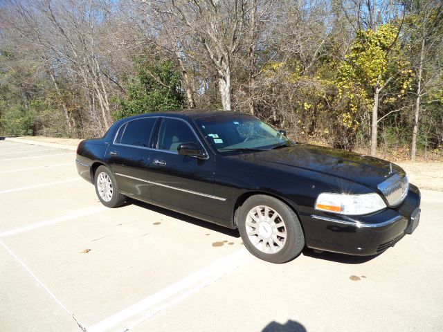 2007 Lincoln Town Car DOWN 4.9 WAC