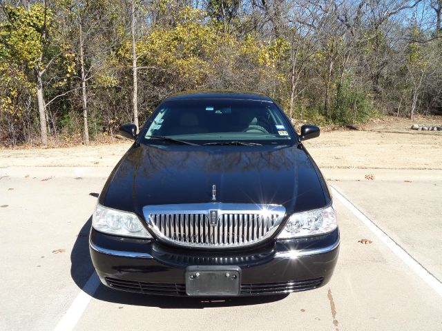 2007 Lincoln Town Car DOWN 4.9 WAC