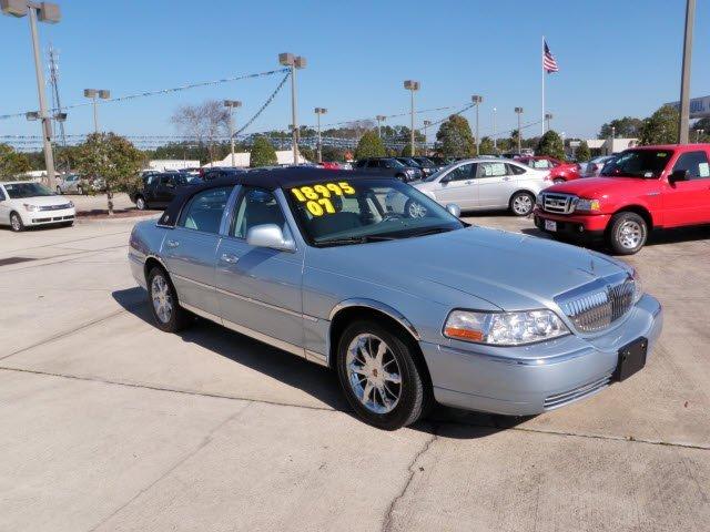 2007 Lincoln Town Car DOWN 4.9 WAC