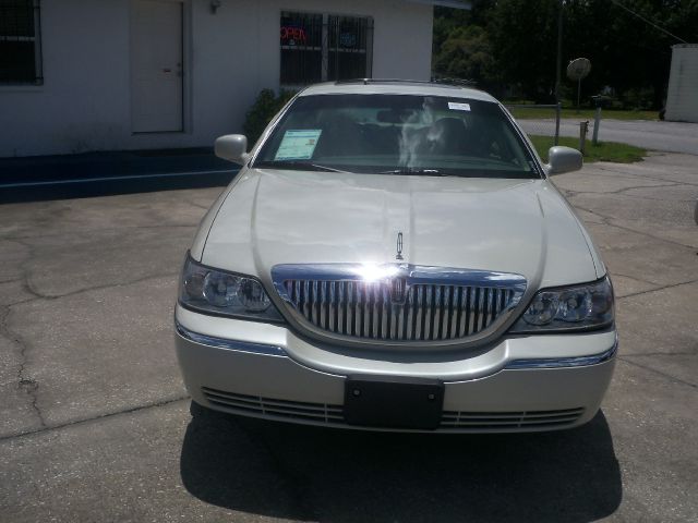 2007 Lincoln Town Car DOWN 4.9 WAC