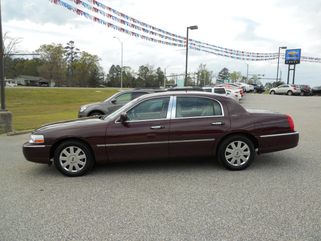 2007 Lincoln Town Car SE KING CAB MT