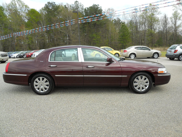 2007 Lincoln Town Car SE KING CAB MT