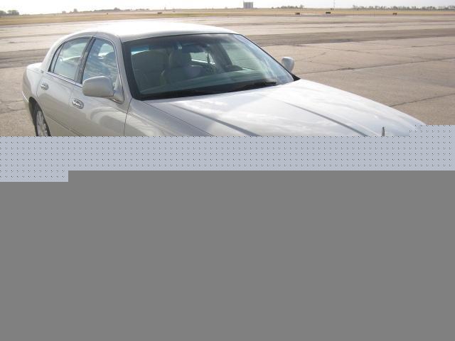 2007 Lincoln Town Car DOWN 4.9 WAC