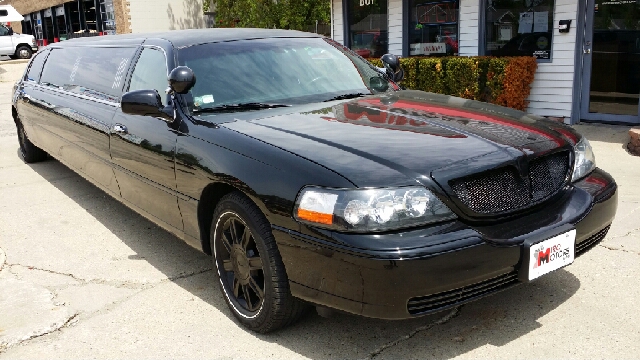 2007 Lincoln Town Car 4dr Sdn I4 CVT ULEV