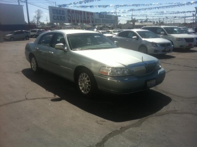 2007 Lincoln Town Car DOWN 4.9 WAC