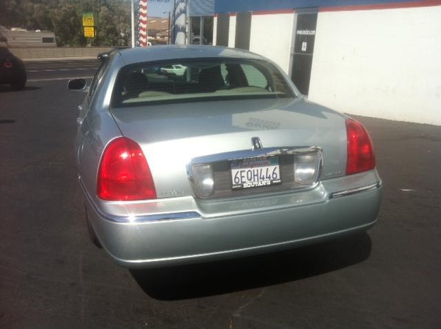 2007 Lincoln Town Car DOWN 4.9 WAC