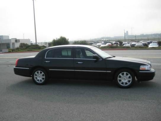 2008 Lincoln Town Car Club Cab 155 WB HD