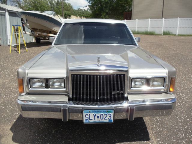 1989 Lincoln Twoncar 2.0T Luxury Ed.-fully Loaded