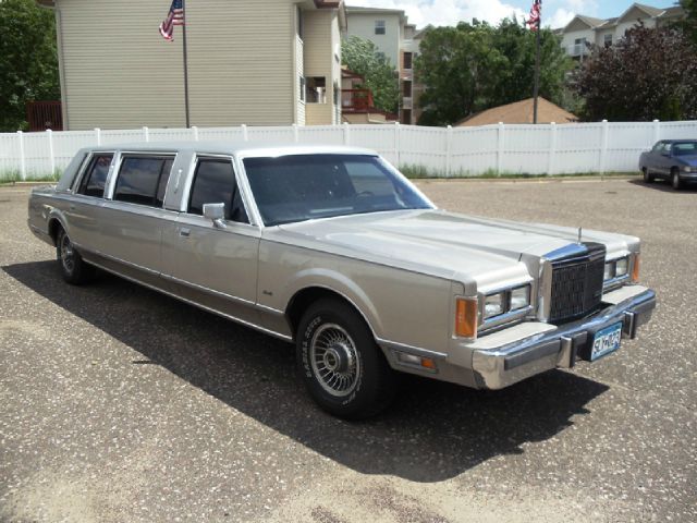 1989 Lincoln Twoncar 2.0T Luxury Ed.-fully Loaded