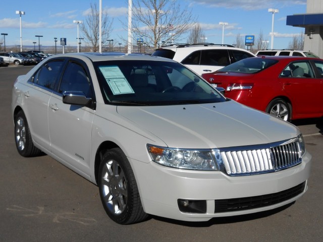 2006 Lincoln ZEPHYR Base