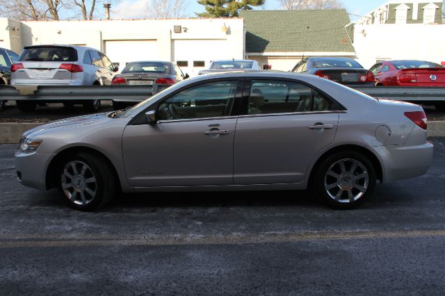 2006 Lincoln ZEPHYR Base