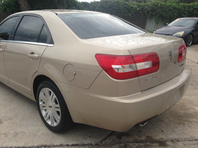 2006 Lincoln ZEPHYR Base