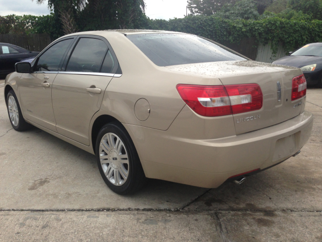 2006 Lincoln ZEPHYR Base