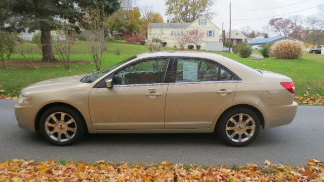 2006 Lincoln ZEPHYR Base