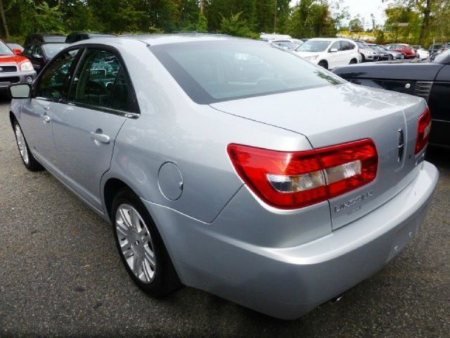 2006 Lincoln ZEPHYR Base