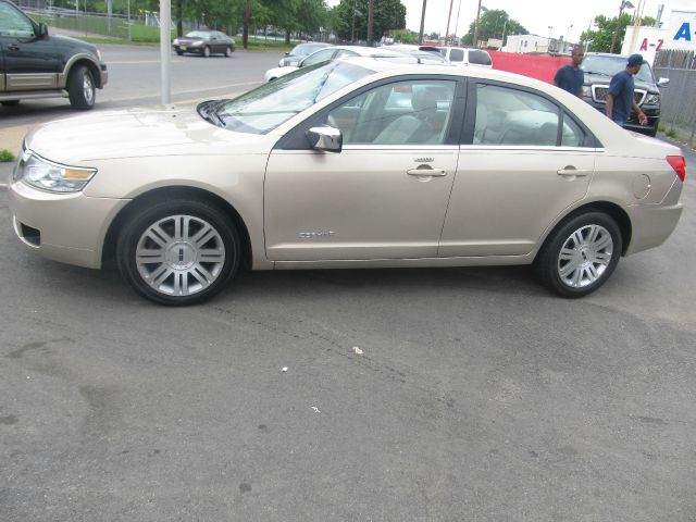 2006 Lincoln ZEPHYR Base